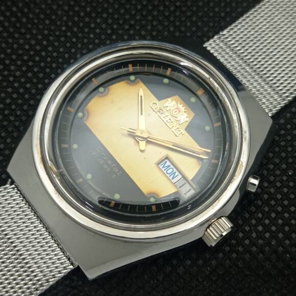 Vintage 1979 Orient Automatic Mens Silver Watch W/daydate & Gold accents - Picture 6 of 8
